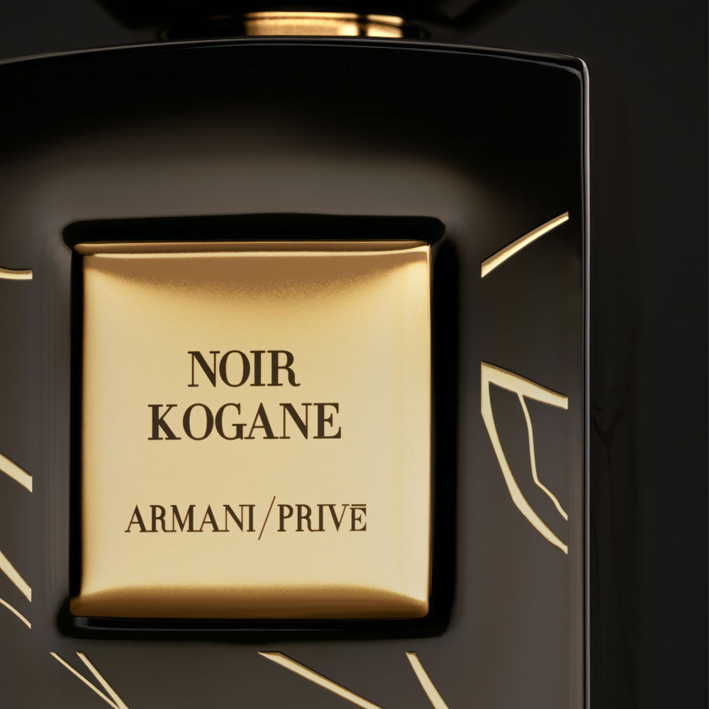 Armani noir perfume shop
